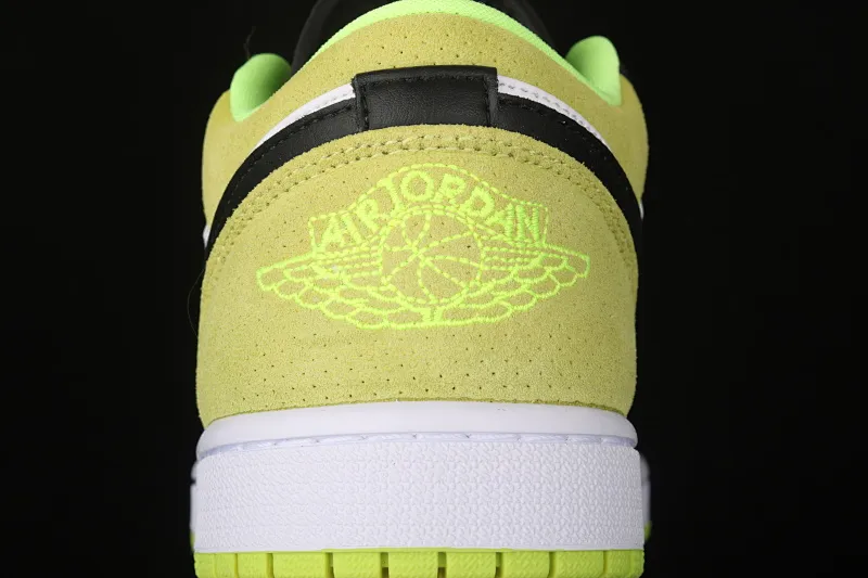 All categories Air Jordan Jordan series basketball shoes Air Jordan 1 Low Air Jordan 1 Low AJ1 Joe 1 low fluorescent green black toe CK3022-003
